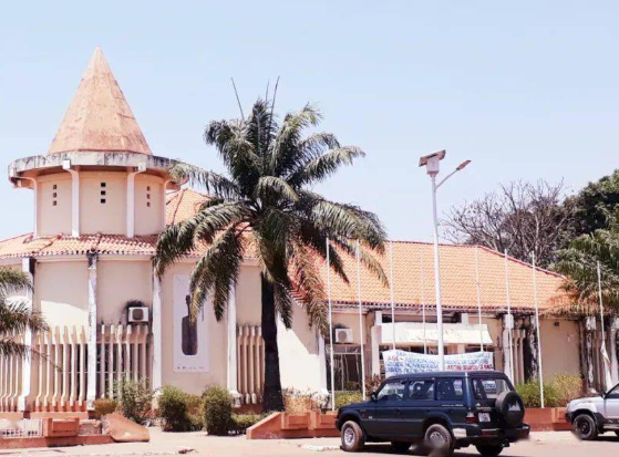 几内亚比绍永久