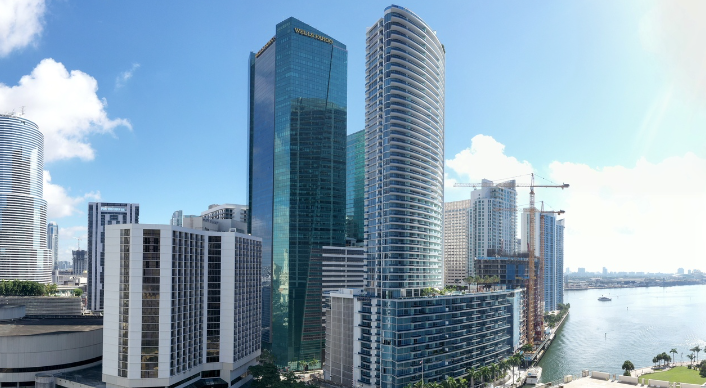 申请NIW如何用"影响力逻辑链"打动移民官