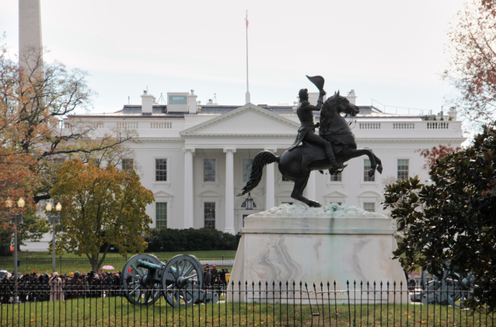 12月美国签证排期公告已发布，职业移民多类别前进，EB-5旧政大幅推进220天！